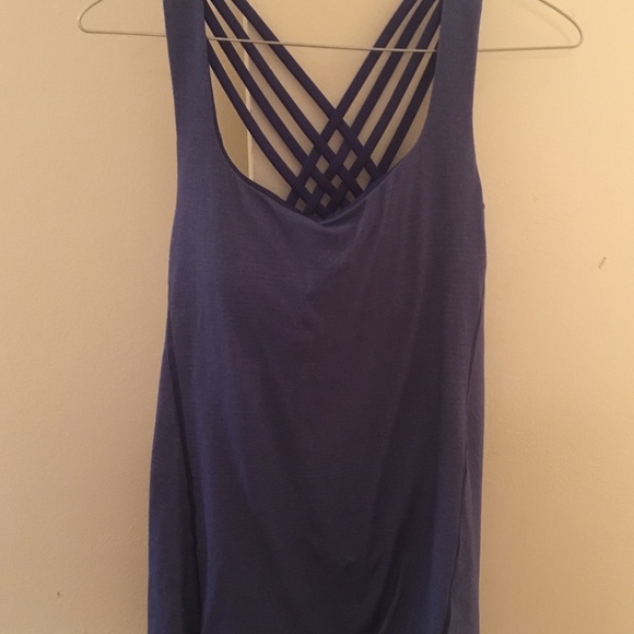 Lululemon free to be wild tank BLUE - Picture 2 of 4